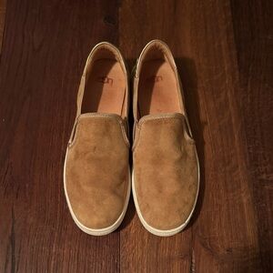 UGG women’s Brown Suede Loafers
